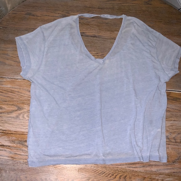 FREE PEOPLE knit V- T w/scoop back/reverse seams